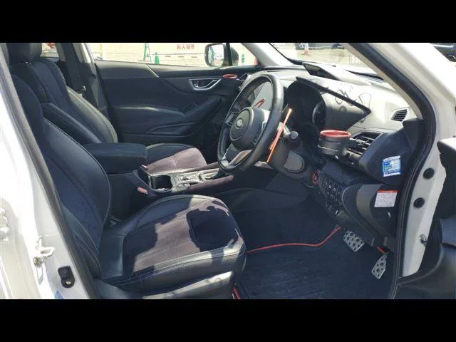 Subaru Forester 2021, фото 3
