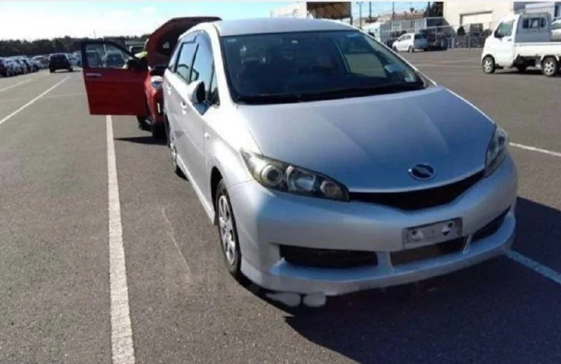 Toyota Wish 2012