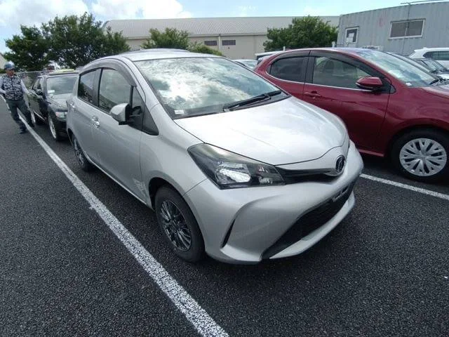 Toyota Vitz 2016