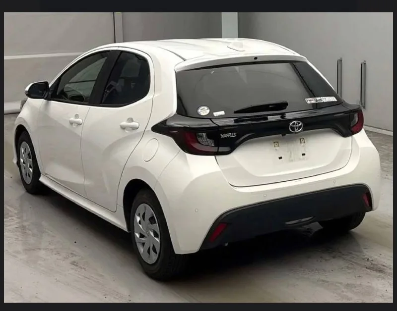 Toyota Yaris 2023, фото 2